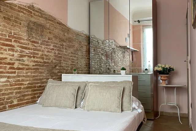 Camera Singola  ·  the-key